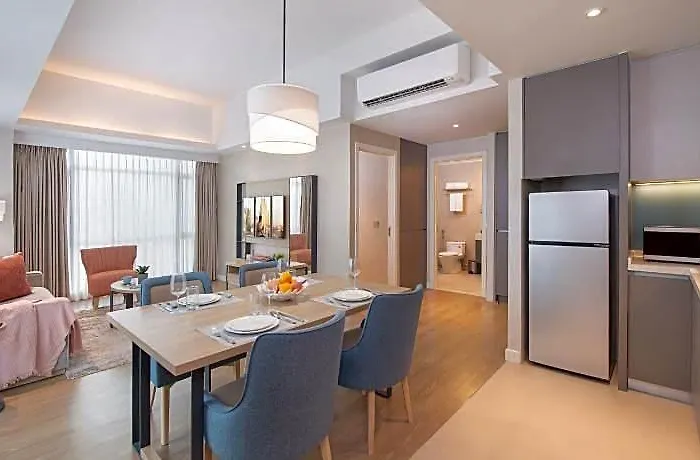Citadines Roces Quezon 4*