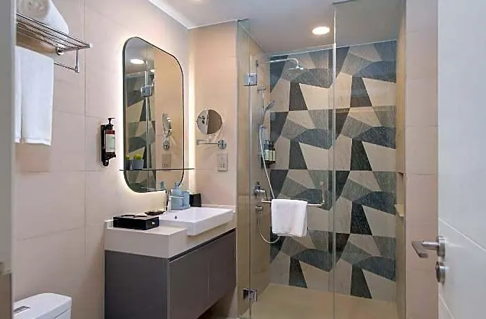호텔 Citadines Roces Quezon 4*